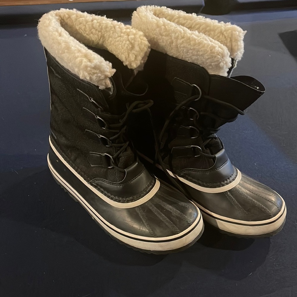 Sorel Winter Carnival boots